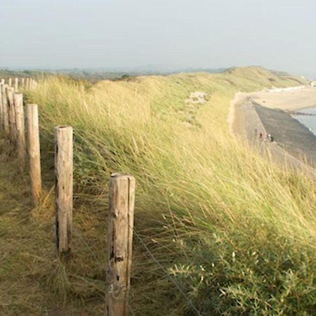 Chalet Sea Rocks With View And Garden Goedereede Exterior foto