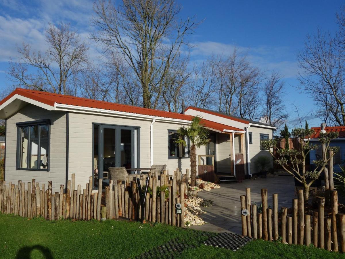Chalet Sea Rocks With View And Garden Goedereede Exterior foto